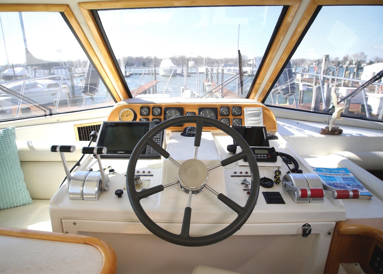 Navigator 50 Classic Yacht For Sale
