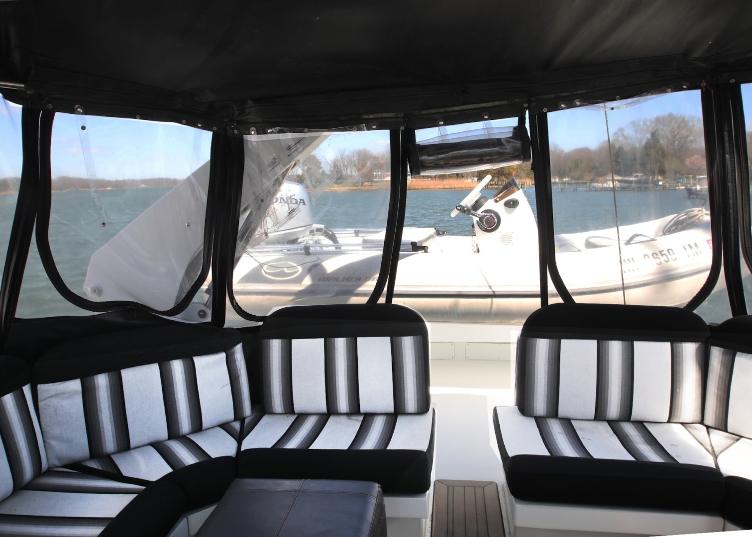 Navigator 50 Classic Yacht For Sale