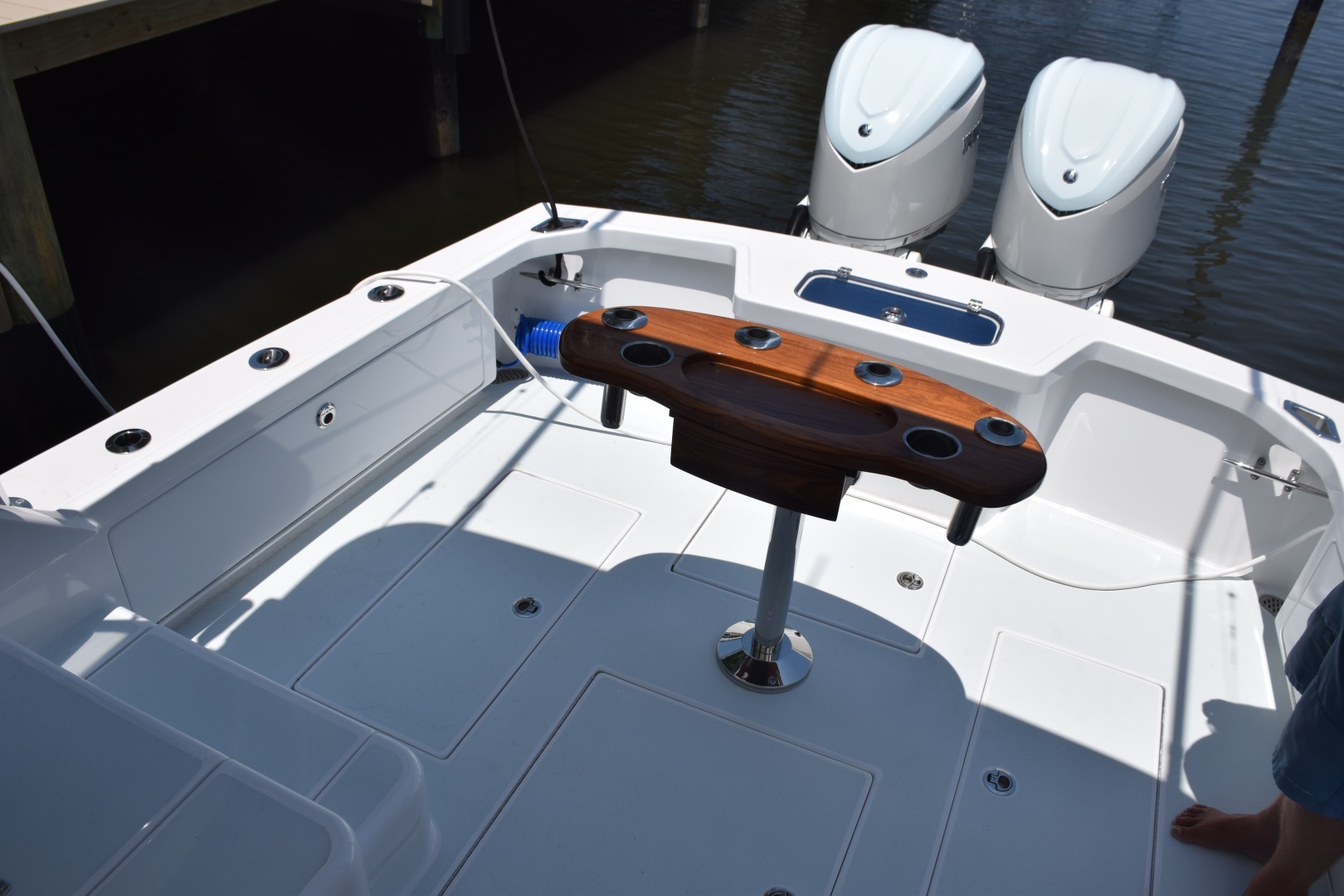 Bertram 31 Express Cruiser Yacht For Sale
