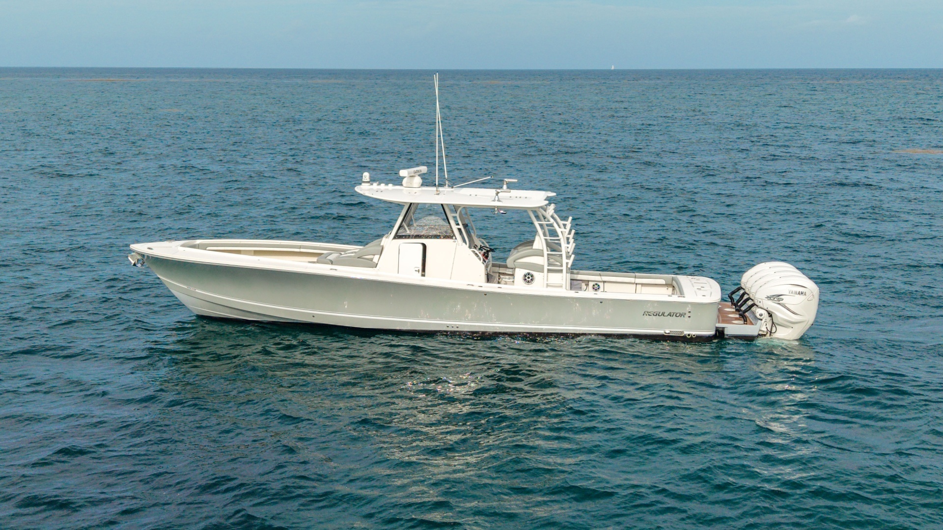 2022 Regulator 41 Yacht For Sale in Fort Lauderdale FL 2022 Regulator 41 Yacht For Sale in Fort Lauderdale FL