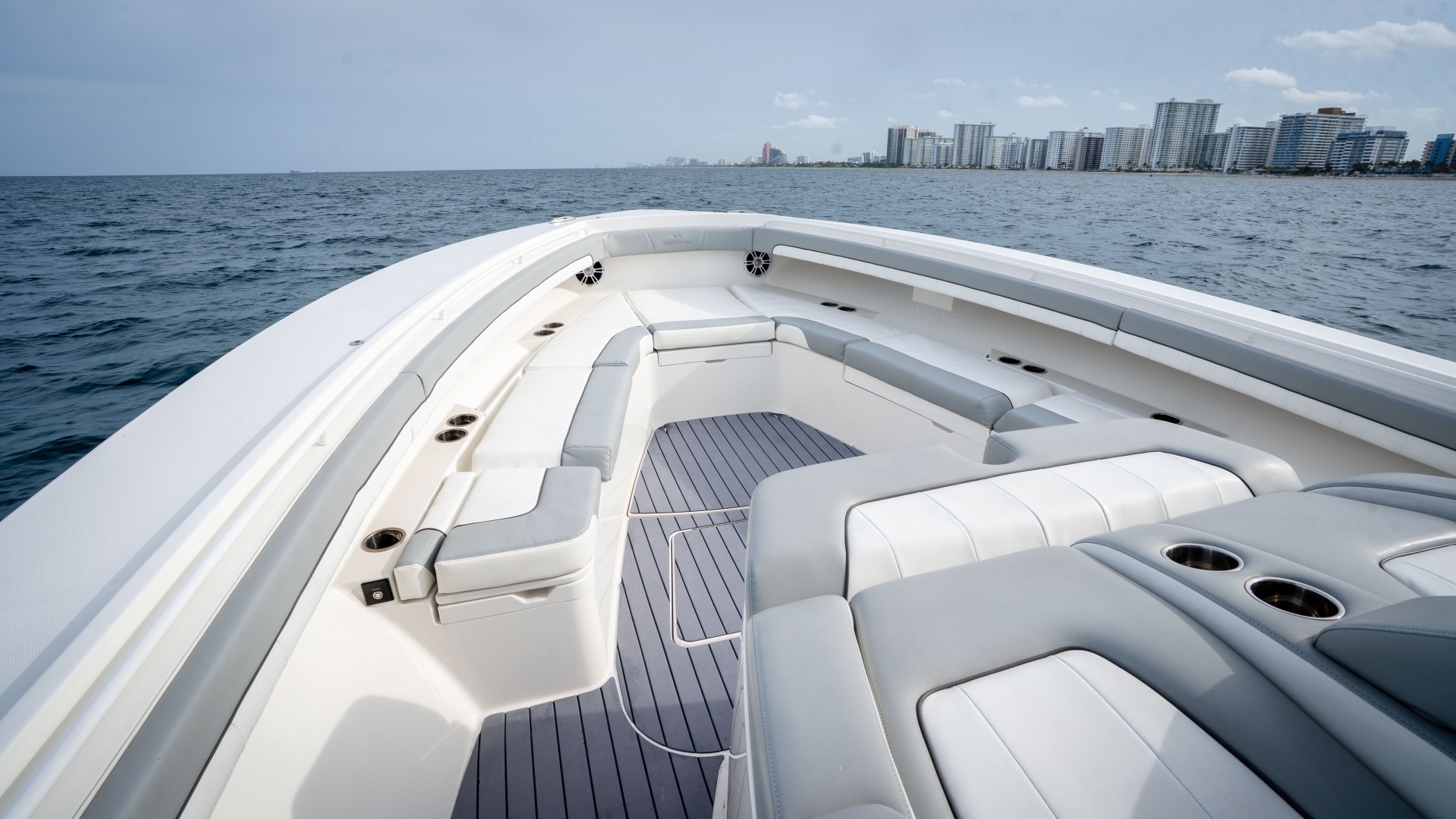 Regulator 41 Yacht For Sale