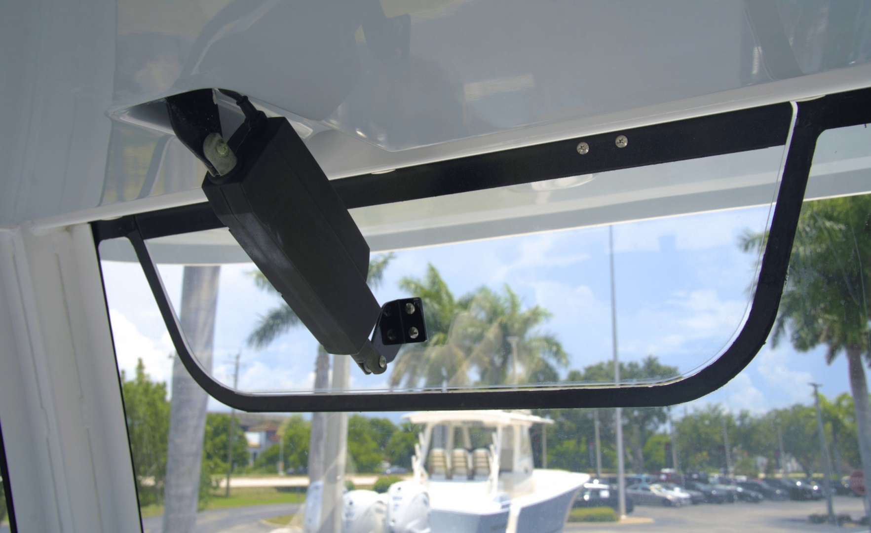 2018 Sea Hunt Gamefish 27CB