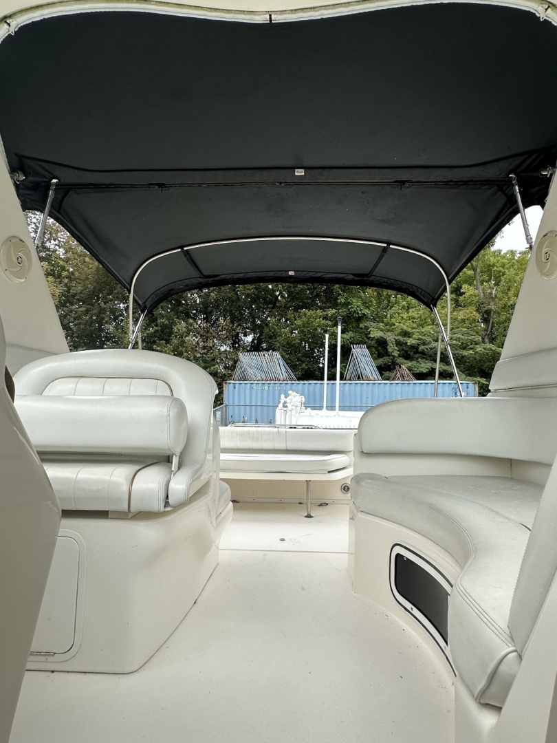 1998 Sea Ray 290 Sundancer
