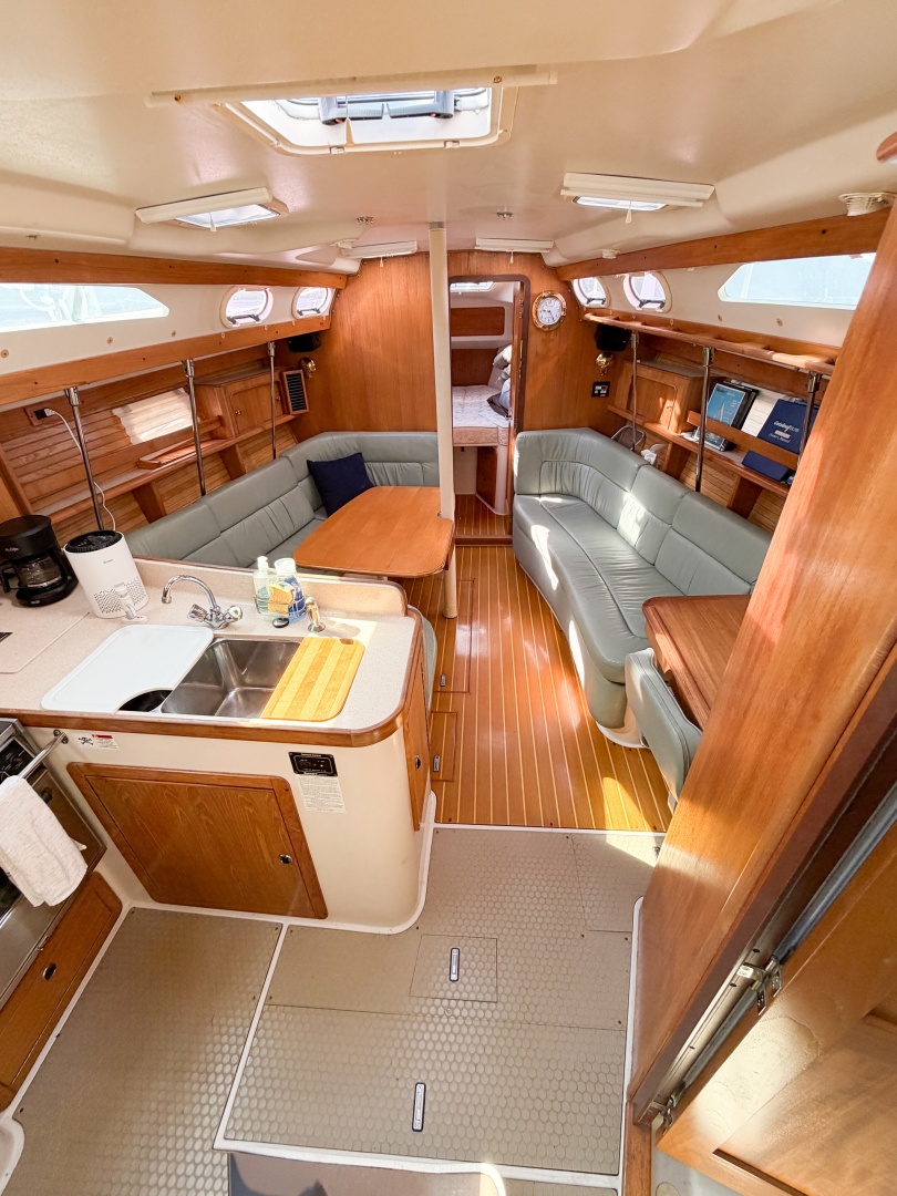 2000 Catalina 380