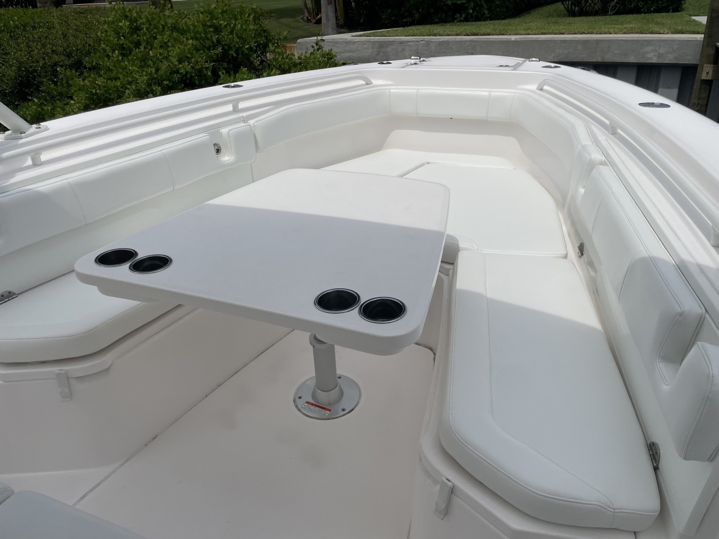 Everglades 355CCX Yacht For Sale