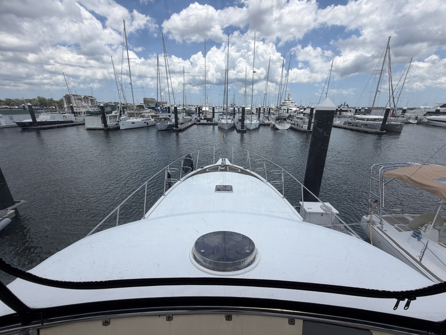 2005 Ocean Alexander 