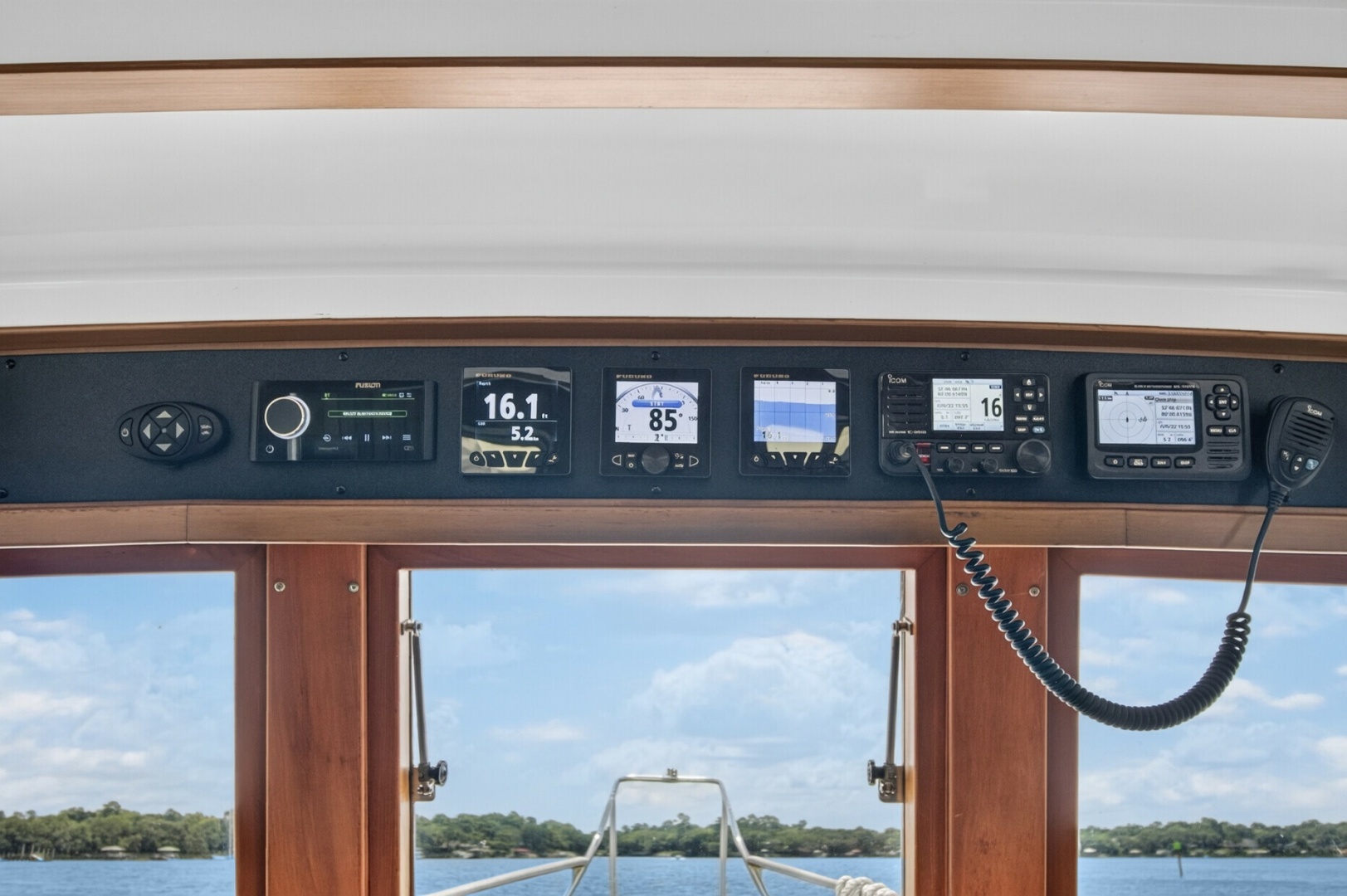 Kadey-Krogen 42 Yacht For Sale