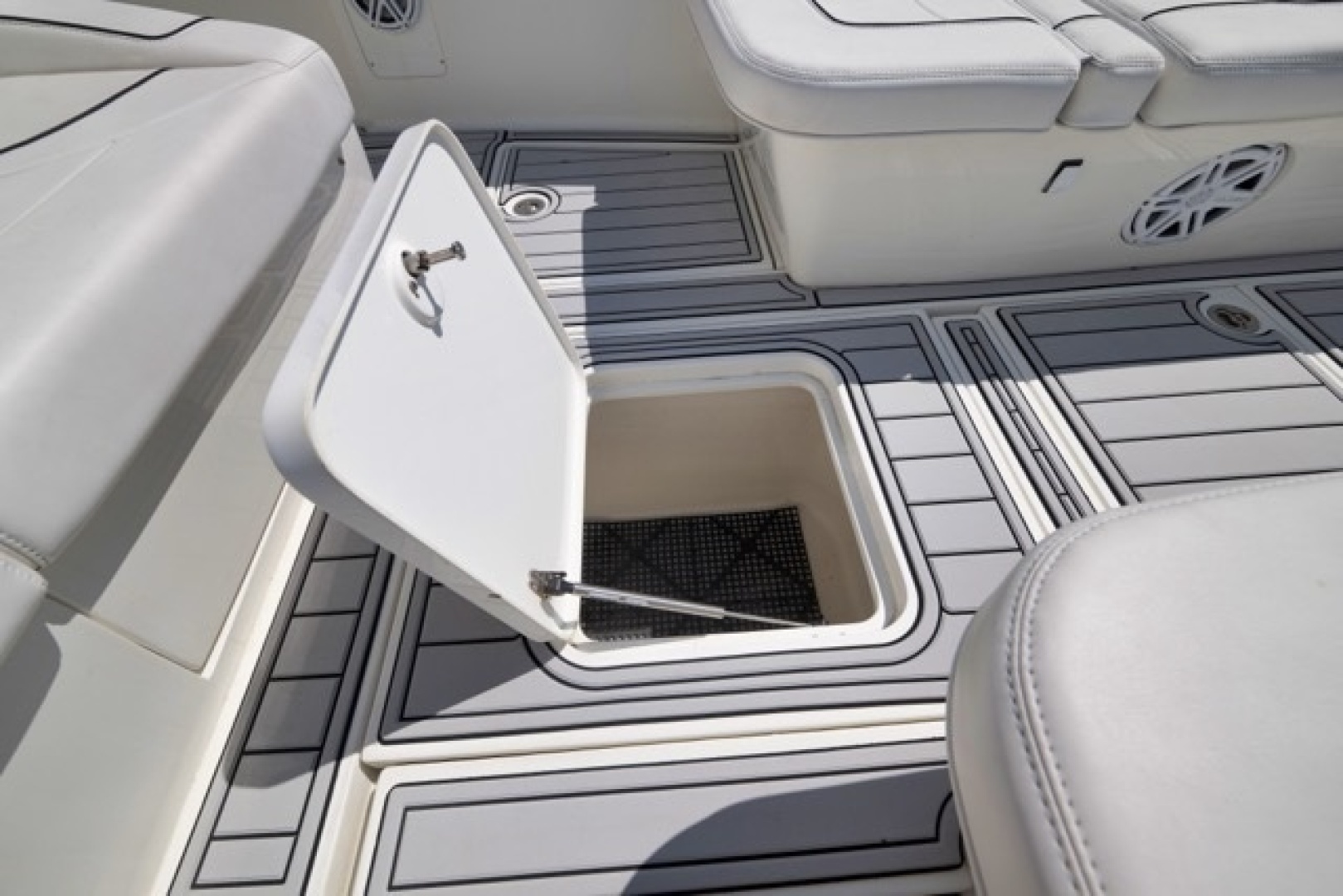 SeaVee  Yacht For Sale