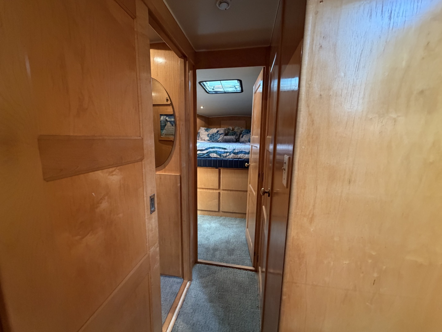 1999 Navigator 5300
