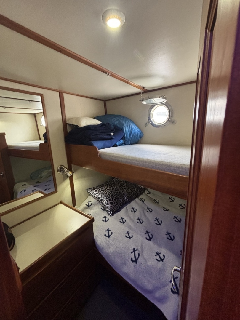 Nordic Tugs 37 Yacht For Sale