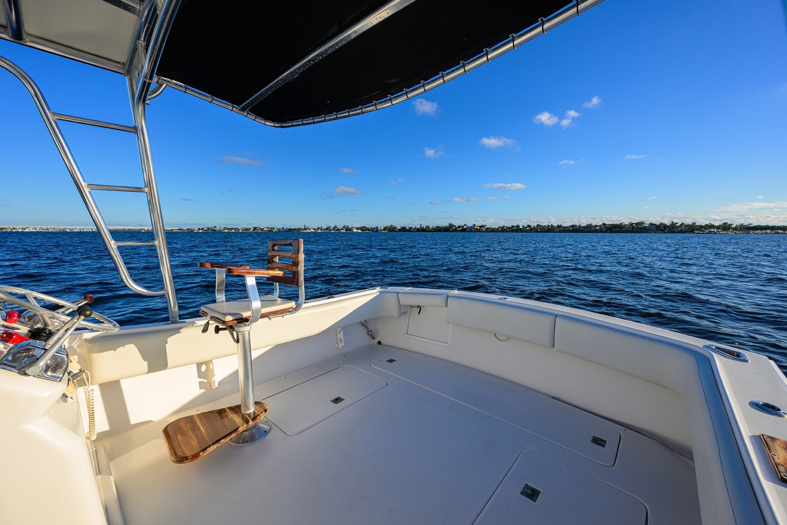 Heron s Catch 28ft Lazzara Yachts Yacht For Sale Heron s Catch 28ft Lazzara Yachts Yacht For Sale