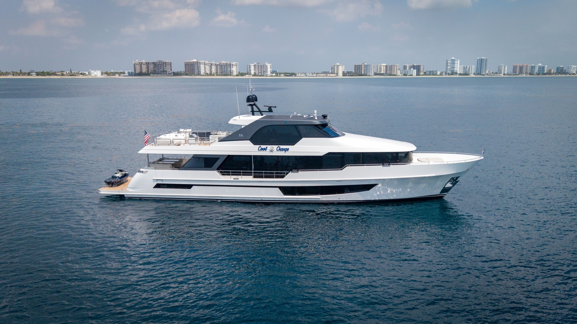 Ocean Alexander 32L Yacht For Sale