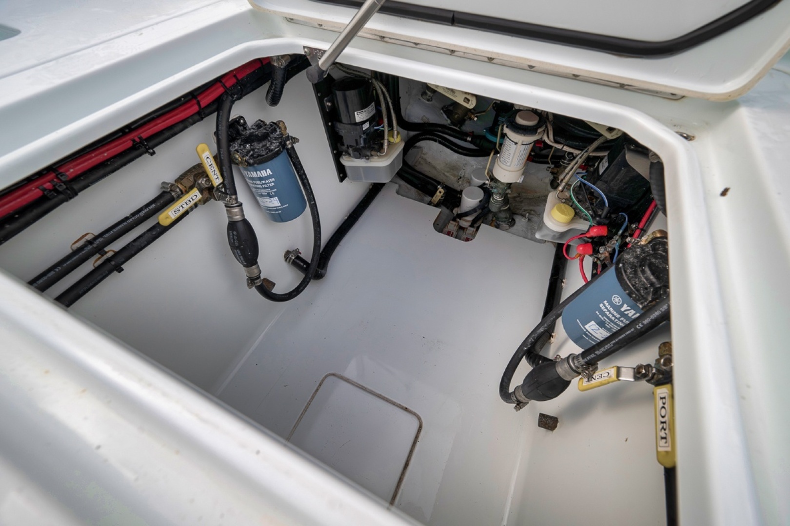 Contender  Yacht For Sale
