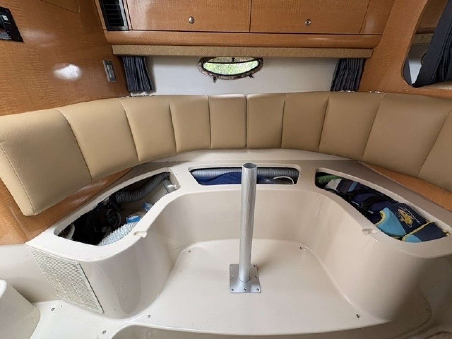 29ft Chaparral Yacht For Sale