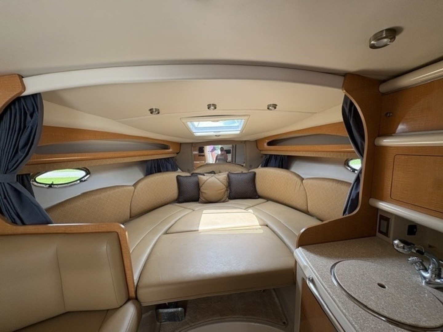 29ft Chaparral Yacht For Sale