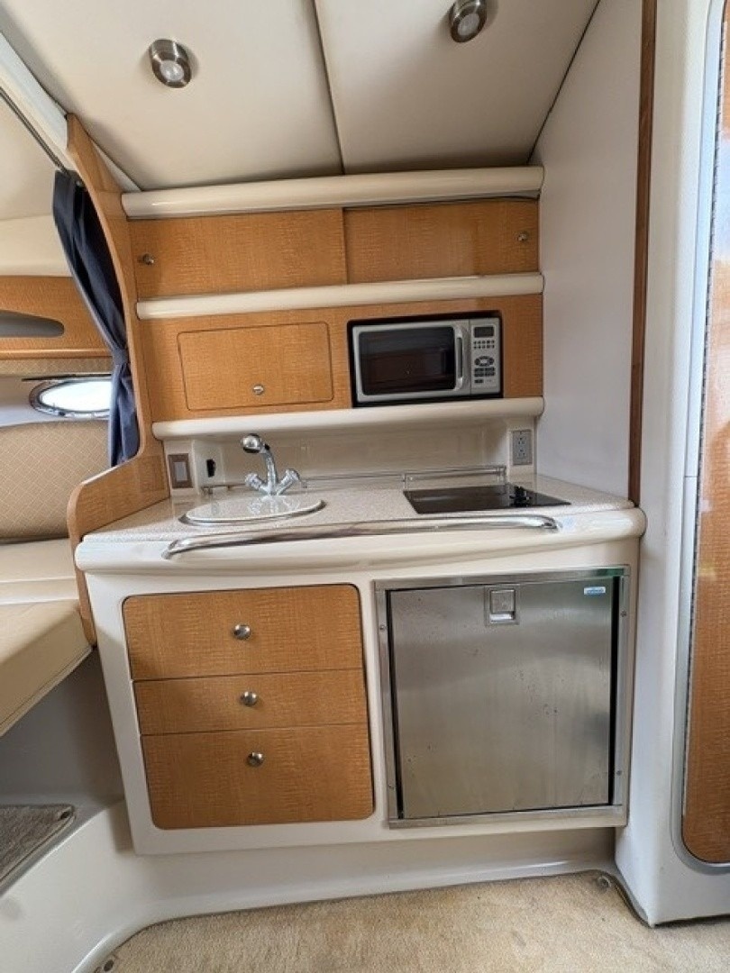 29ft Chaparral Yacht For Sale