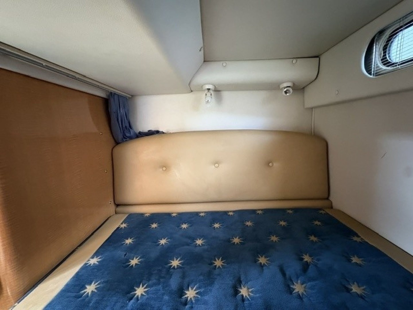 29ft Chaparral Yacht For Sale