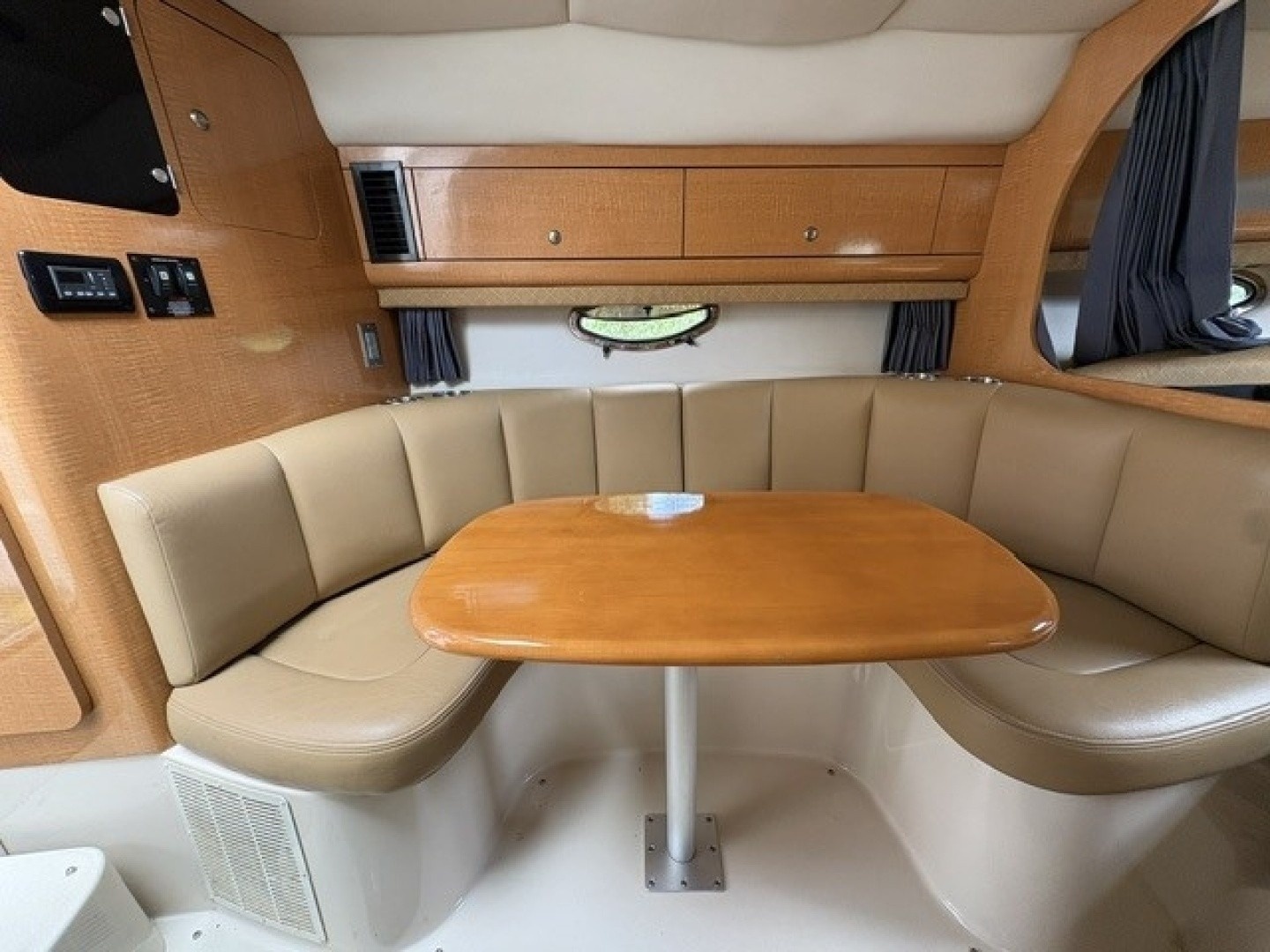 29ft Chaparral Yacht For Sale