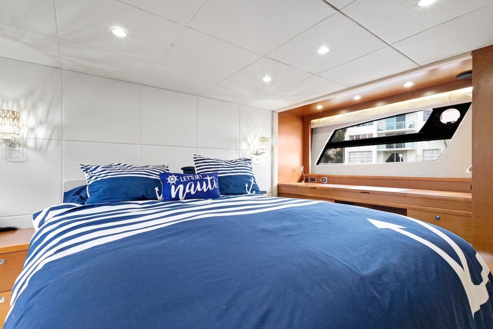 Prestige 60 Yacht For Sale
