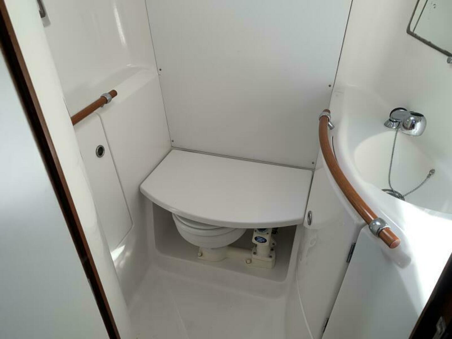 2004 Beneteau Oceanis 393