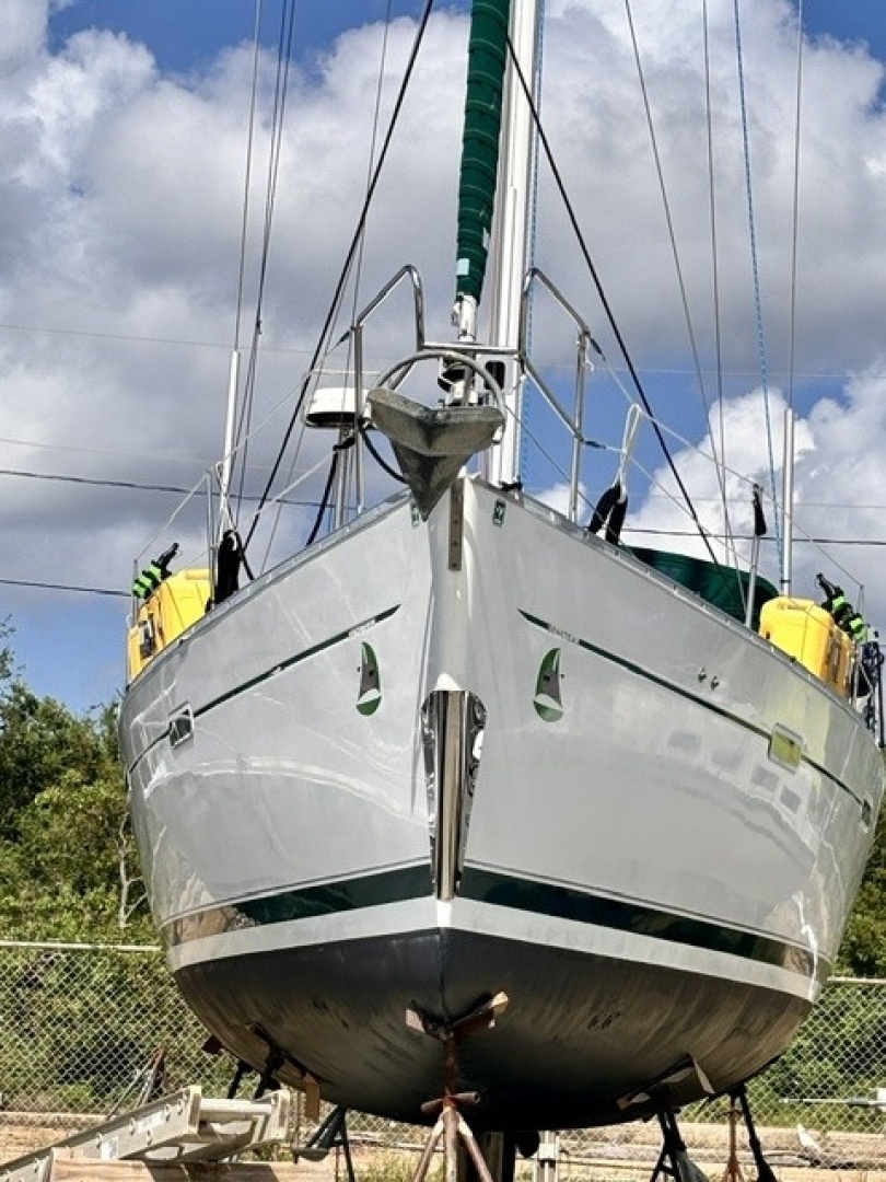 2004 Beneteau Oceanis 393