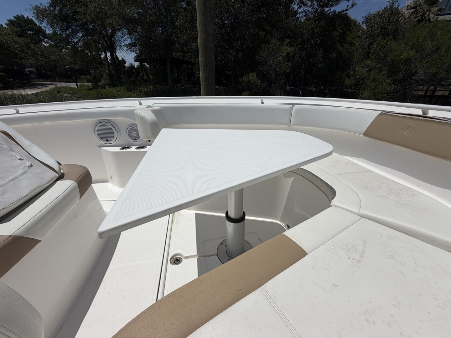 Edgewater 368 CC Yacht For Sale
