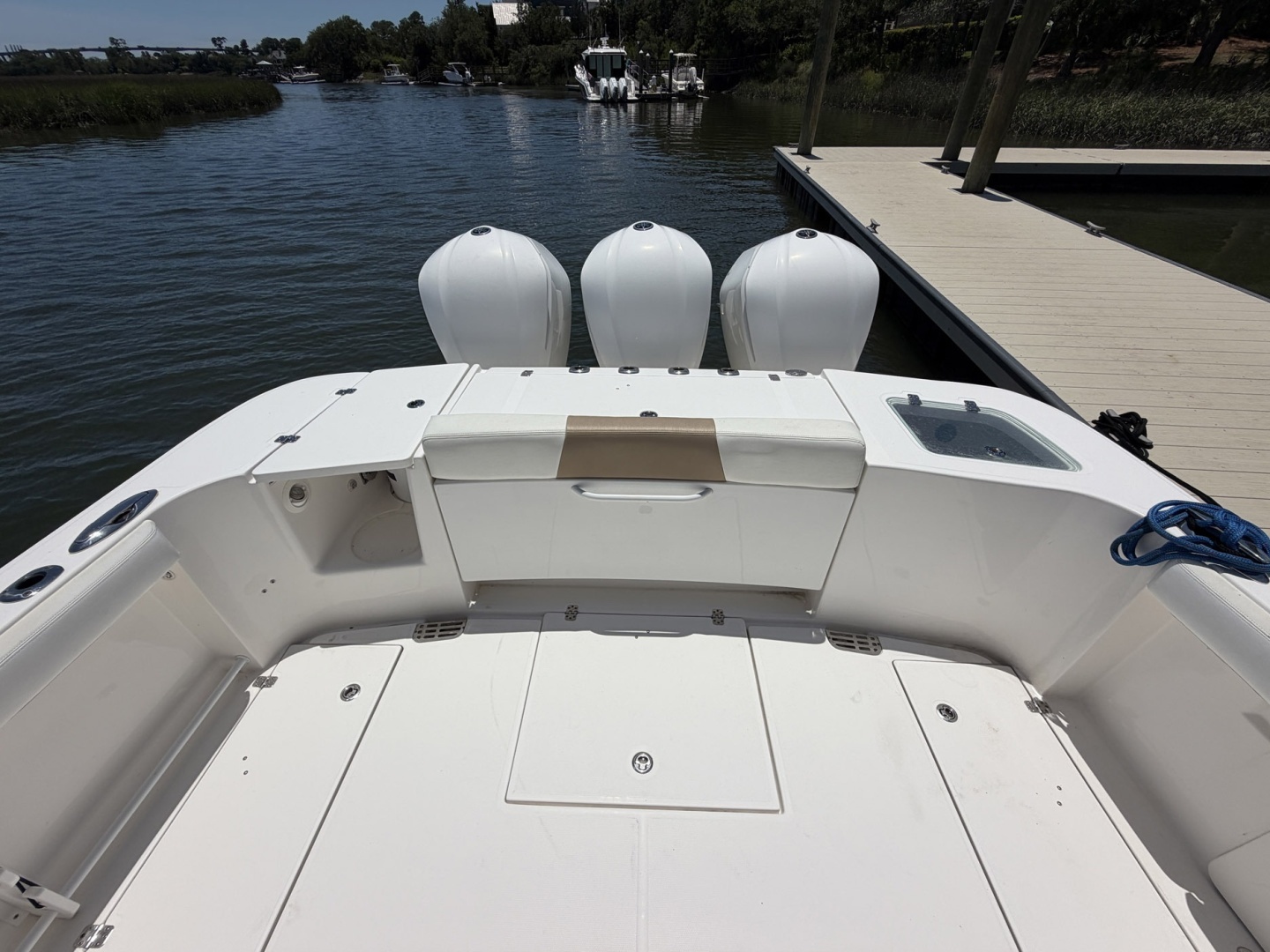 Edgewater 368 CC Yacht For Sale
