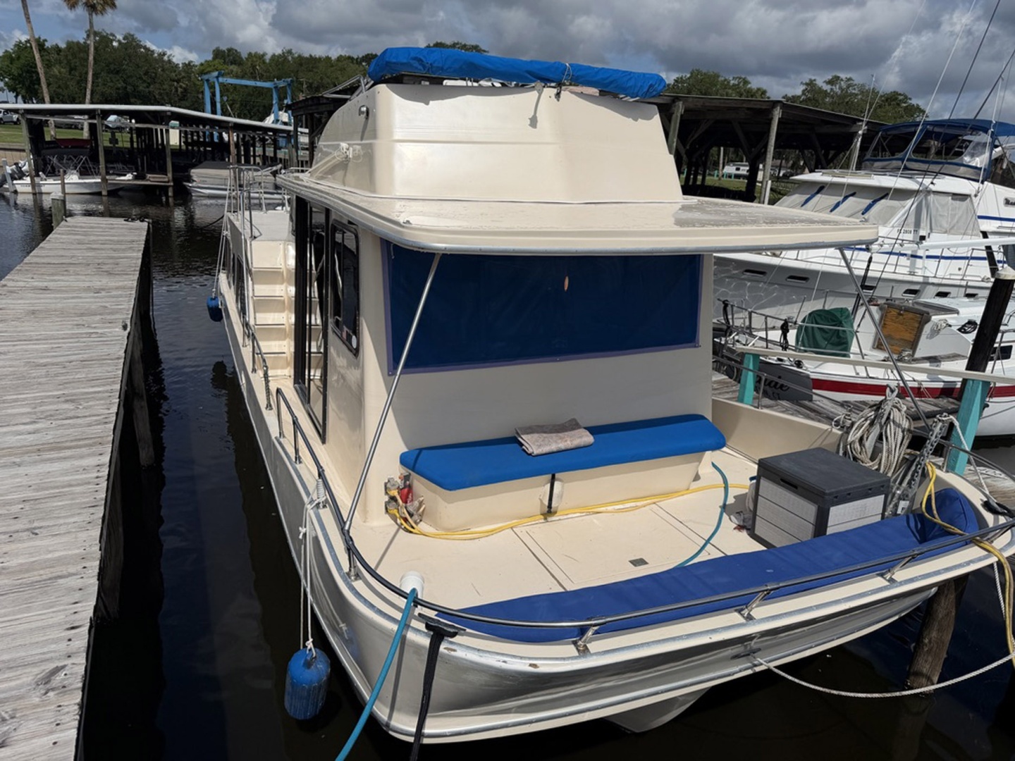 1987 Holiday Mansion Costal Barracuda