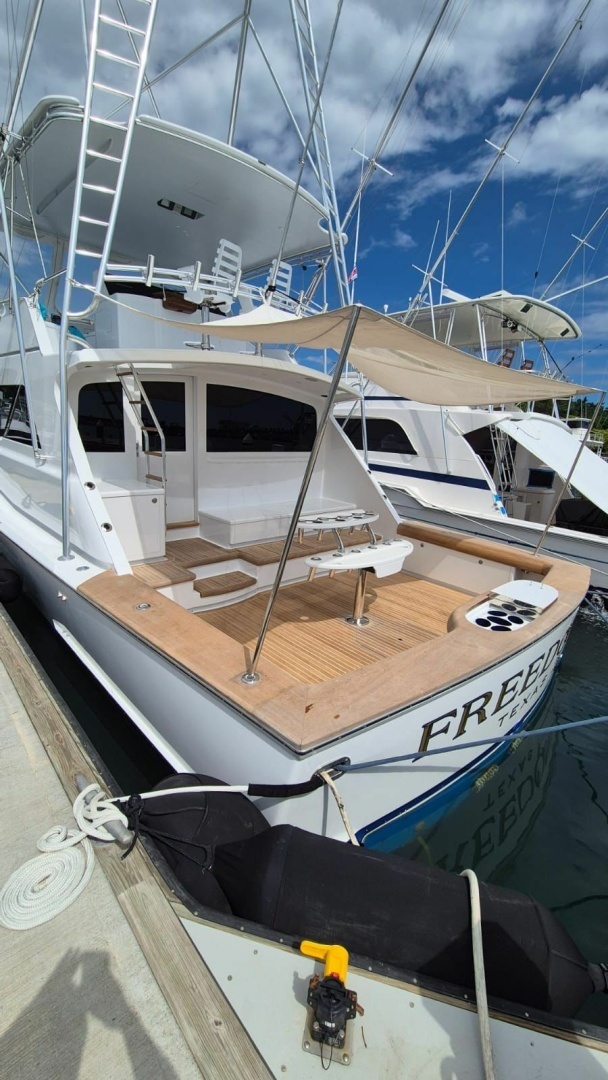 American Custom Yachts  Yacht For Sale