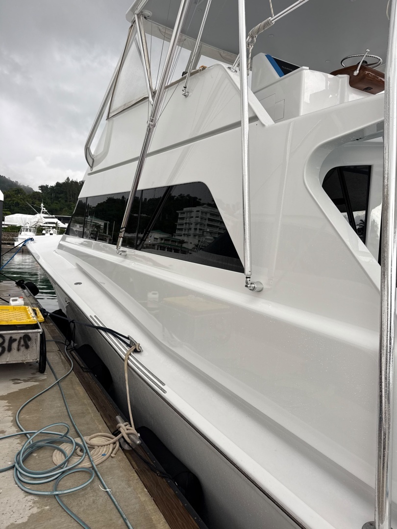 American Custom Yachts  Yacht For Sale