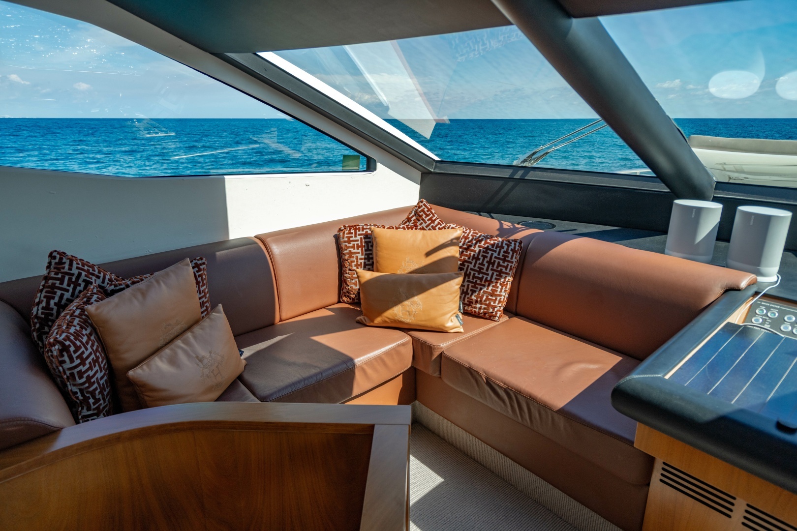 Sunseeker Manhattan 73 Yacht For Sale