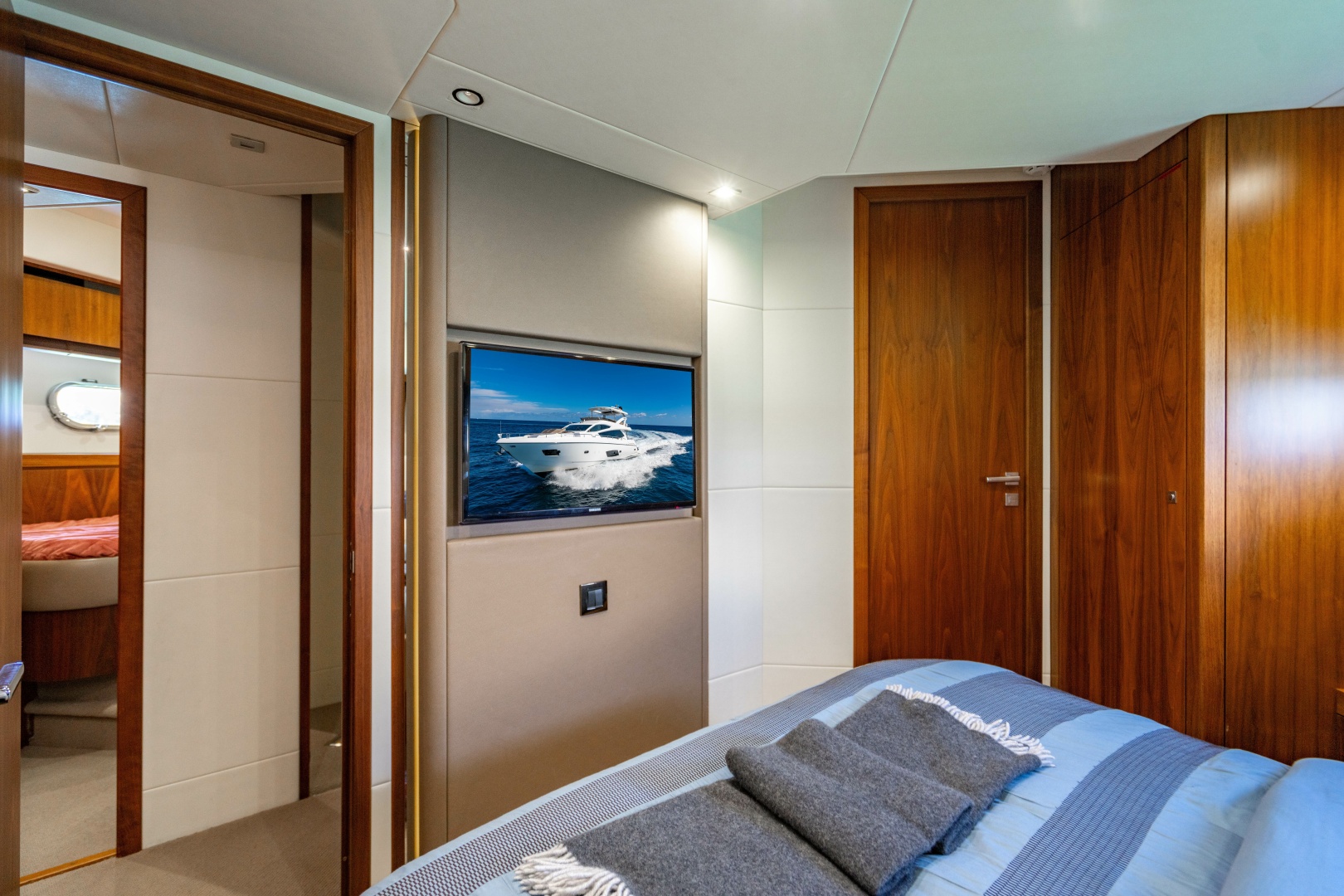2014 Sunseeker Manhattan 73
