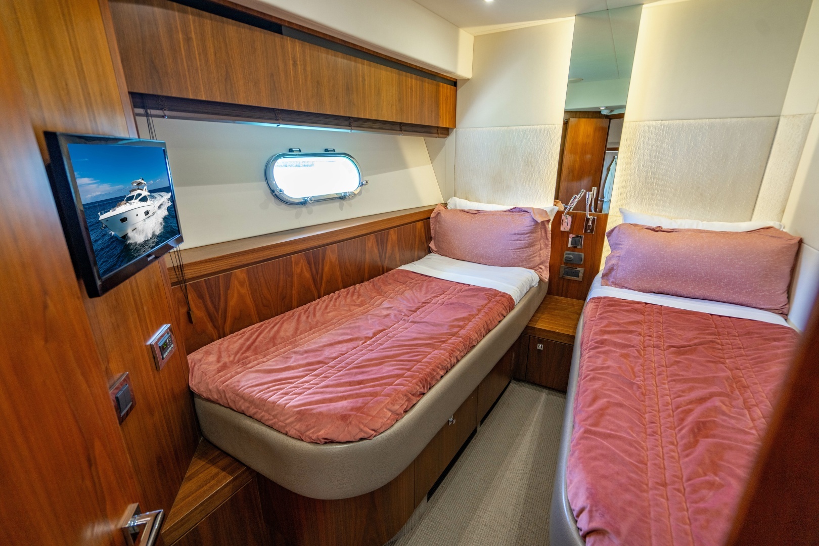 Sunseeker Manhattan 73 Yacht For Sale