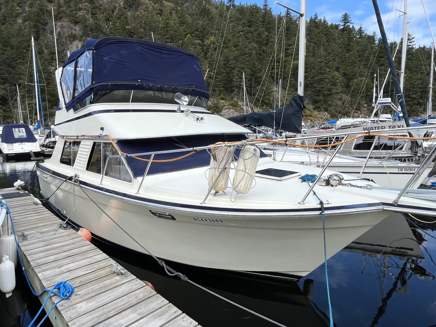 Shirley Rose 30ft Tollycraft Yacht For Sale
