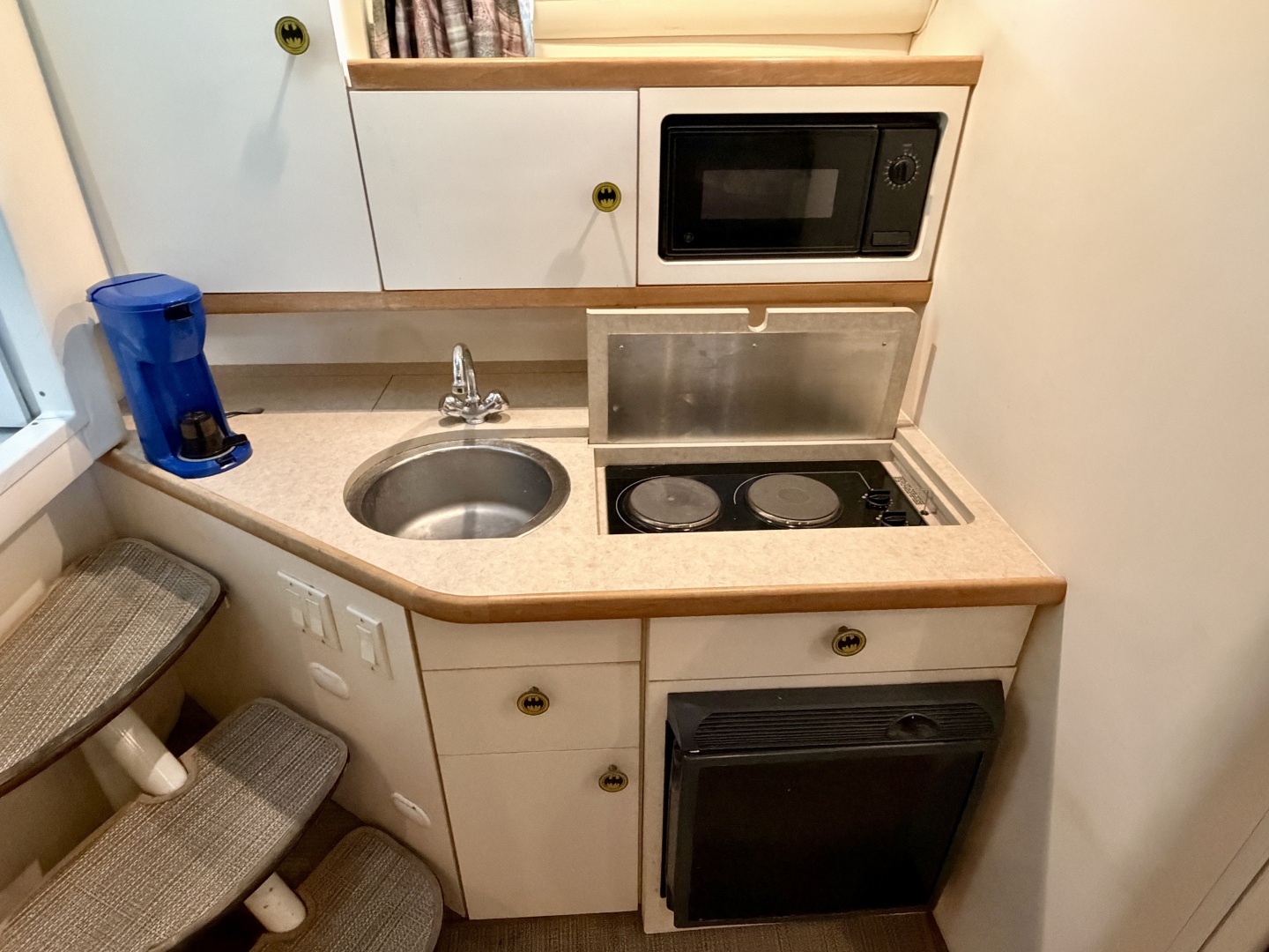 1996 Carver 310 Mid Cabin Express