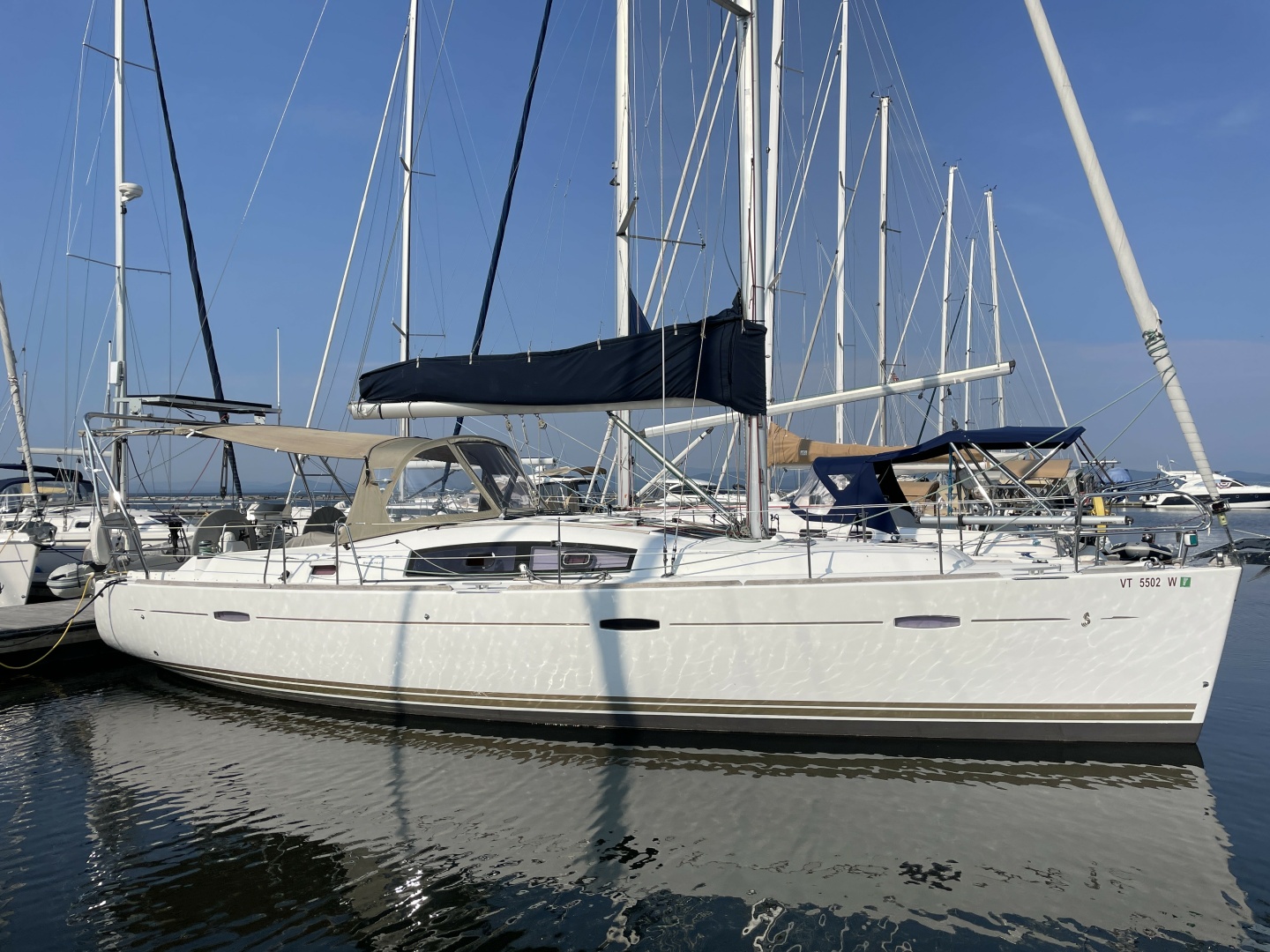 2010 Beneteau 