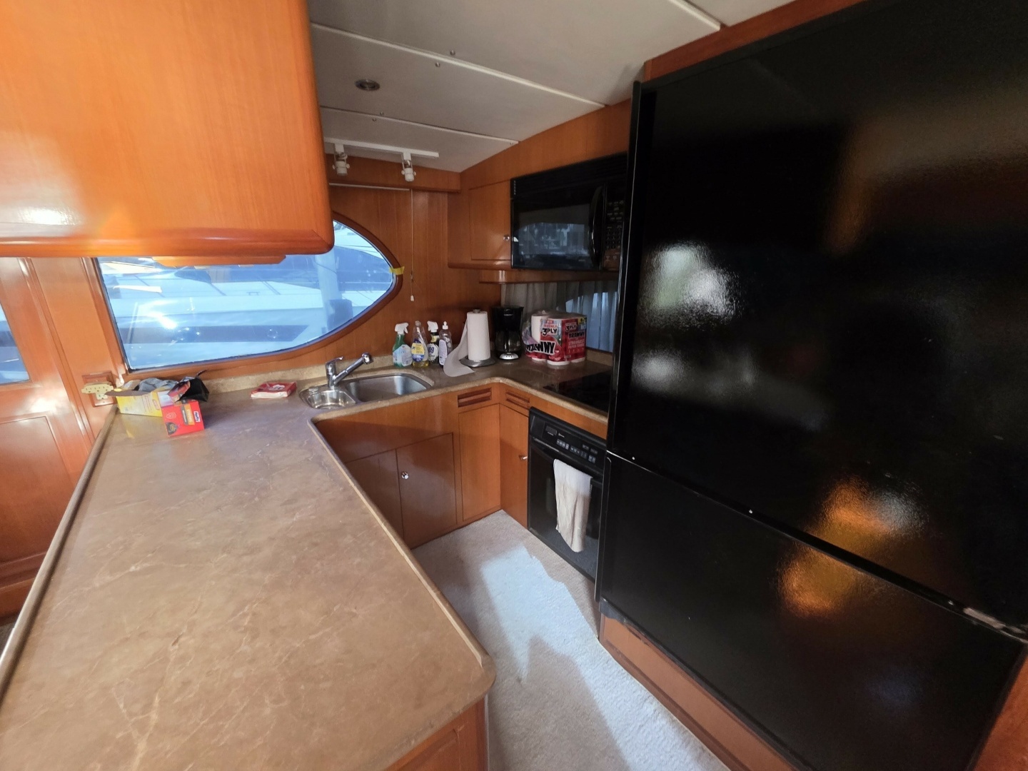 Ocean Alexander 60 Trawler Yacht For Sale