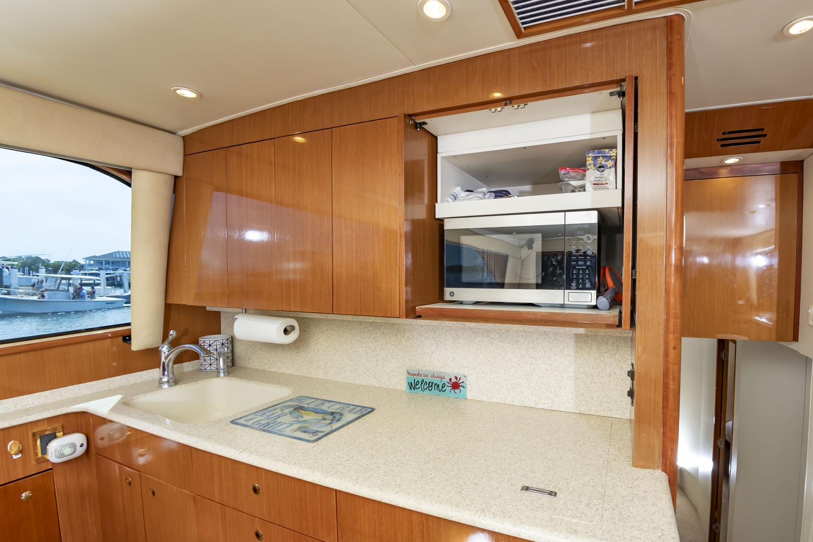 A 2 Z S 55ft Viking Yacht For Sale A 2 Z S 55ft Viking Yacht For Sale