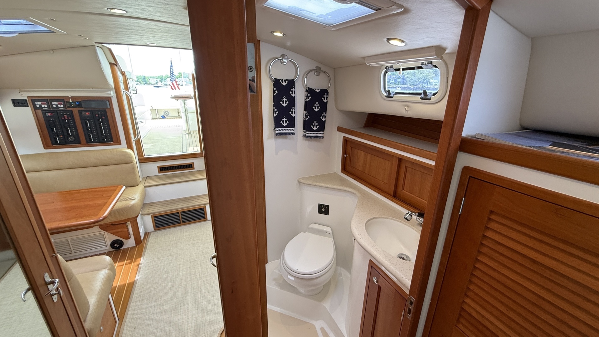 MJM 40z Yacht For Sale