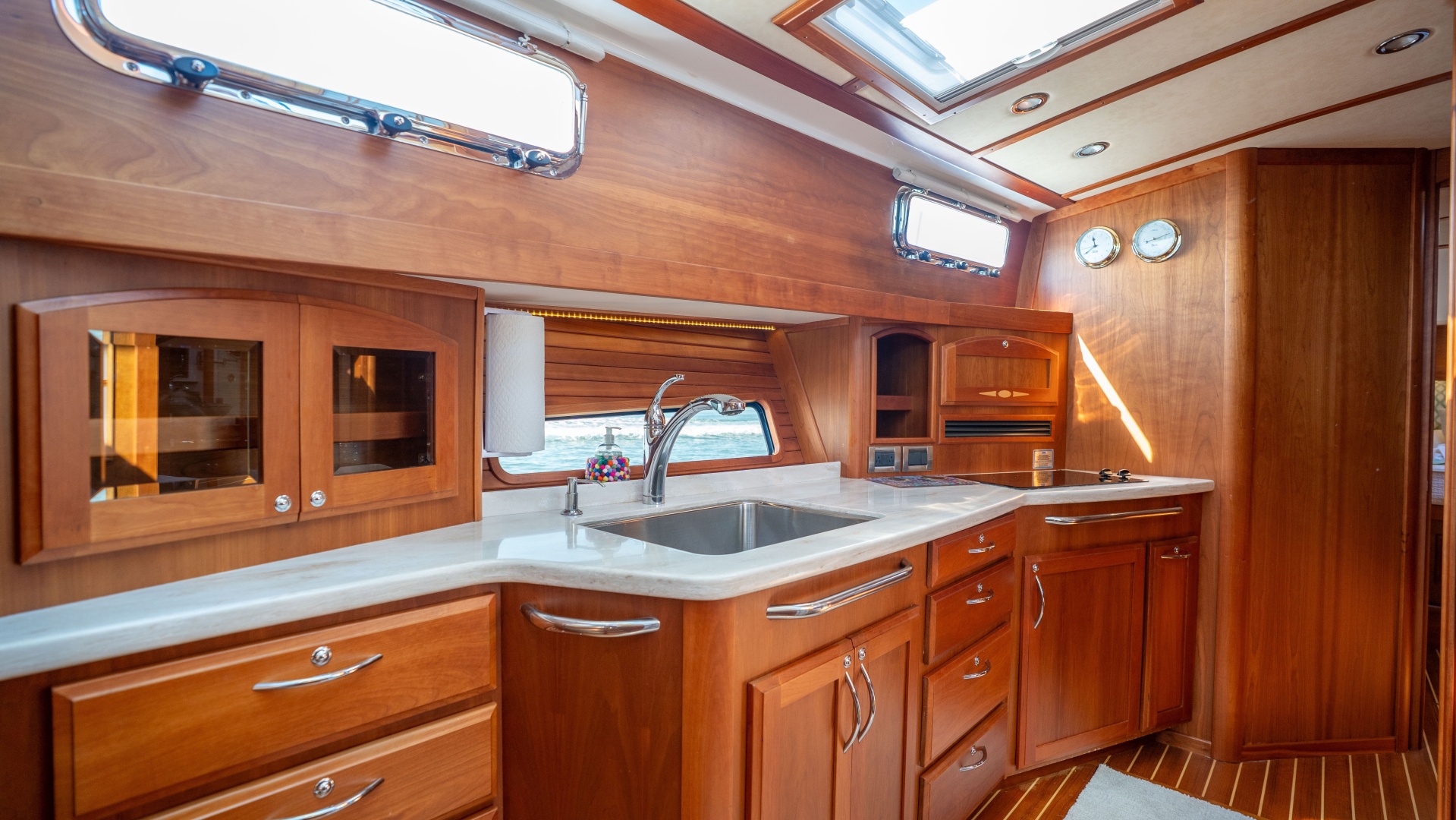Sabre 48 — St. Bonaventure - Photo 28