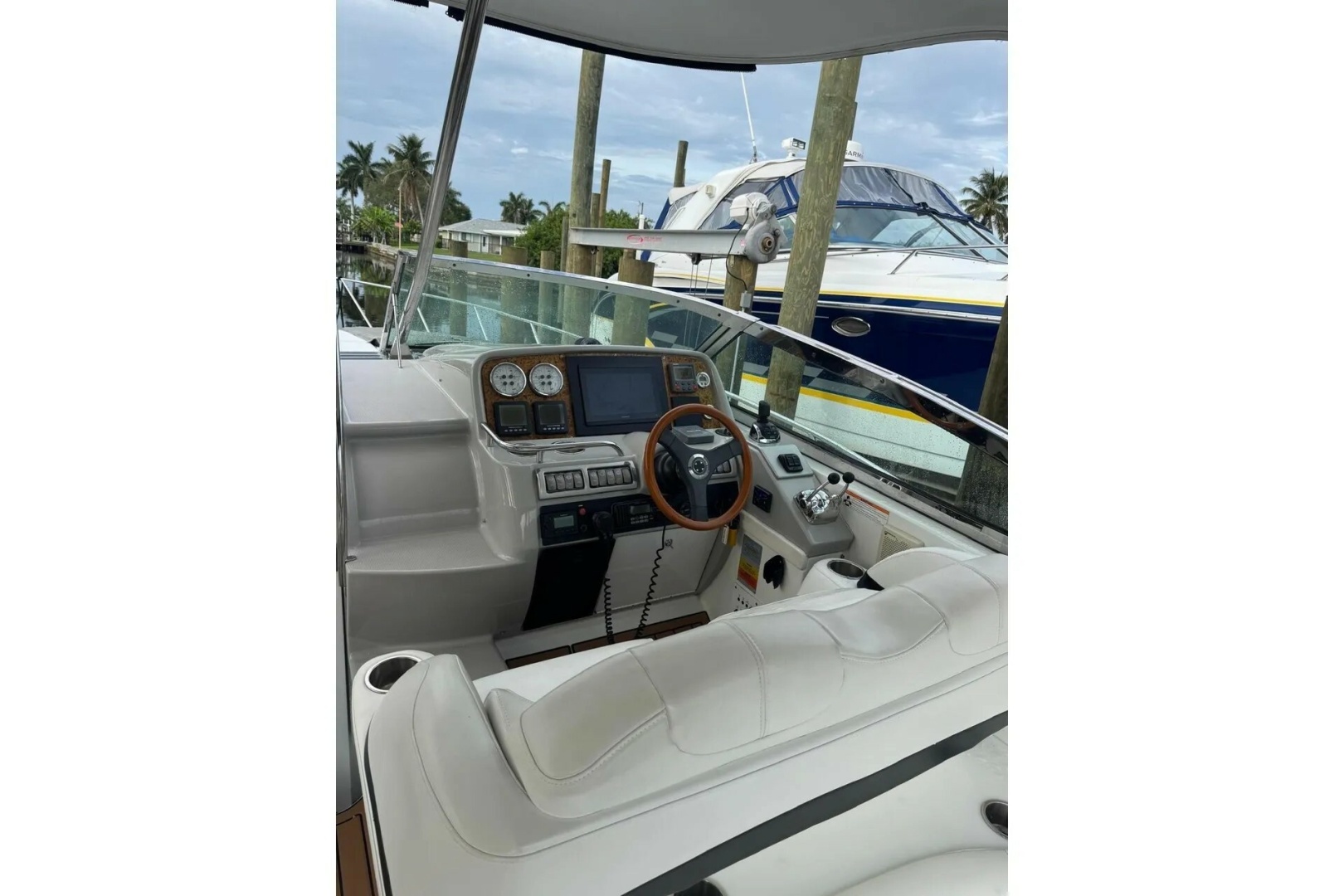 Formula 37 Performance Cruiser — Knot Loopy - Photo 12