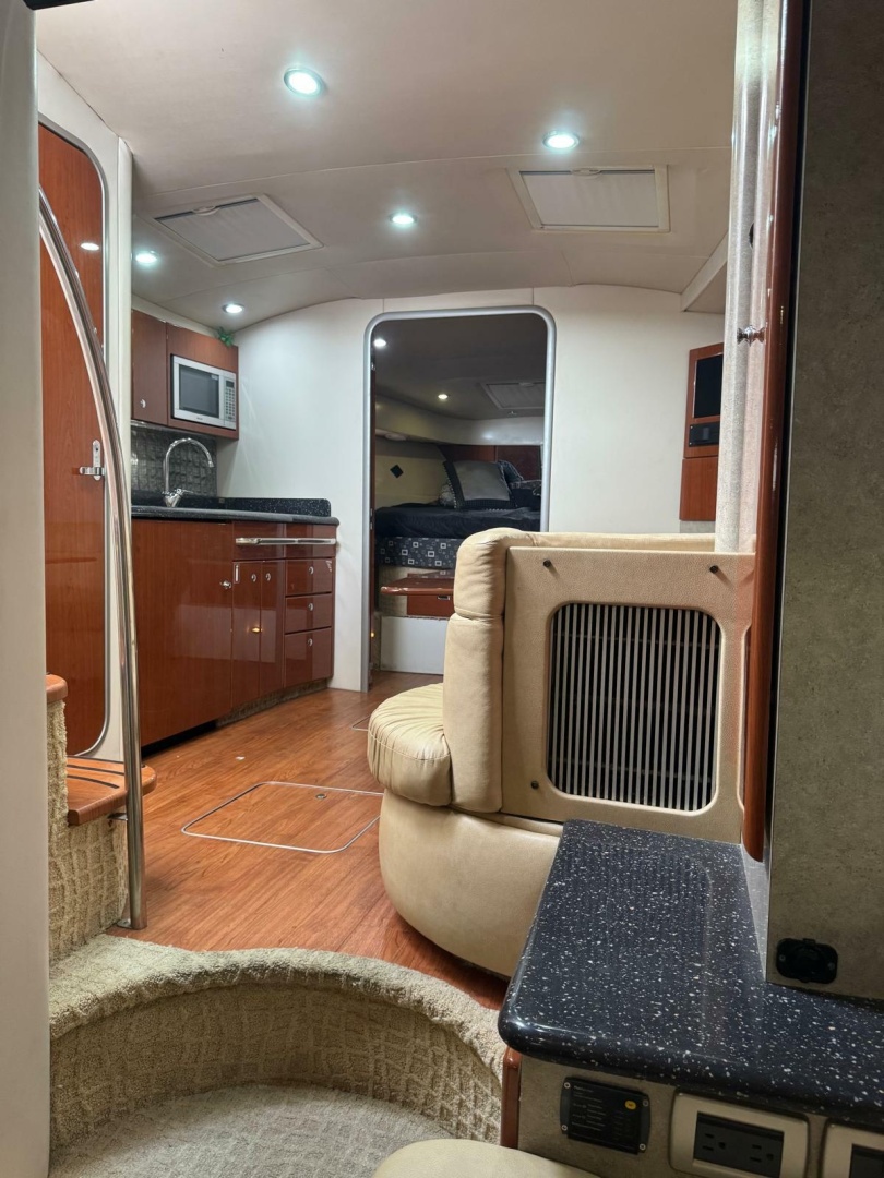 Formula 37 Performance Cruiser — Knot Loopy - Photo 37