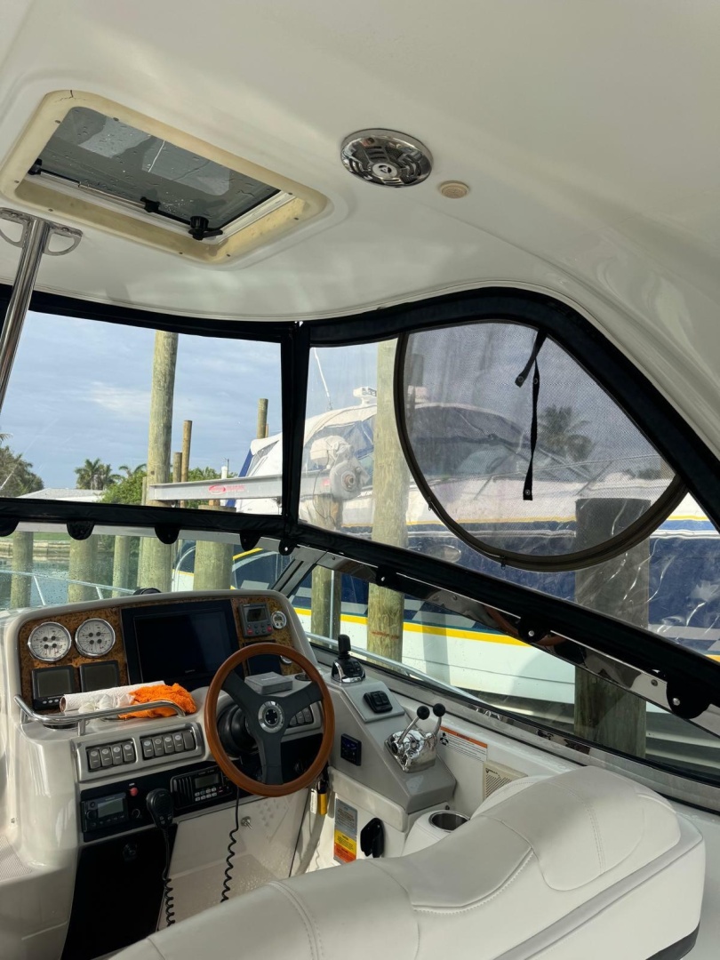 Formula 37 Performance Cruiser — Knot Loopy - Photo 13