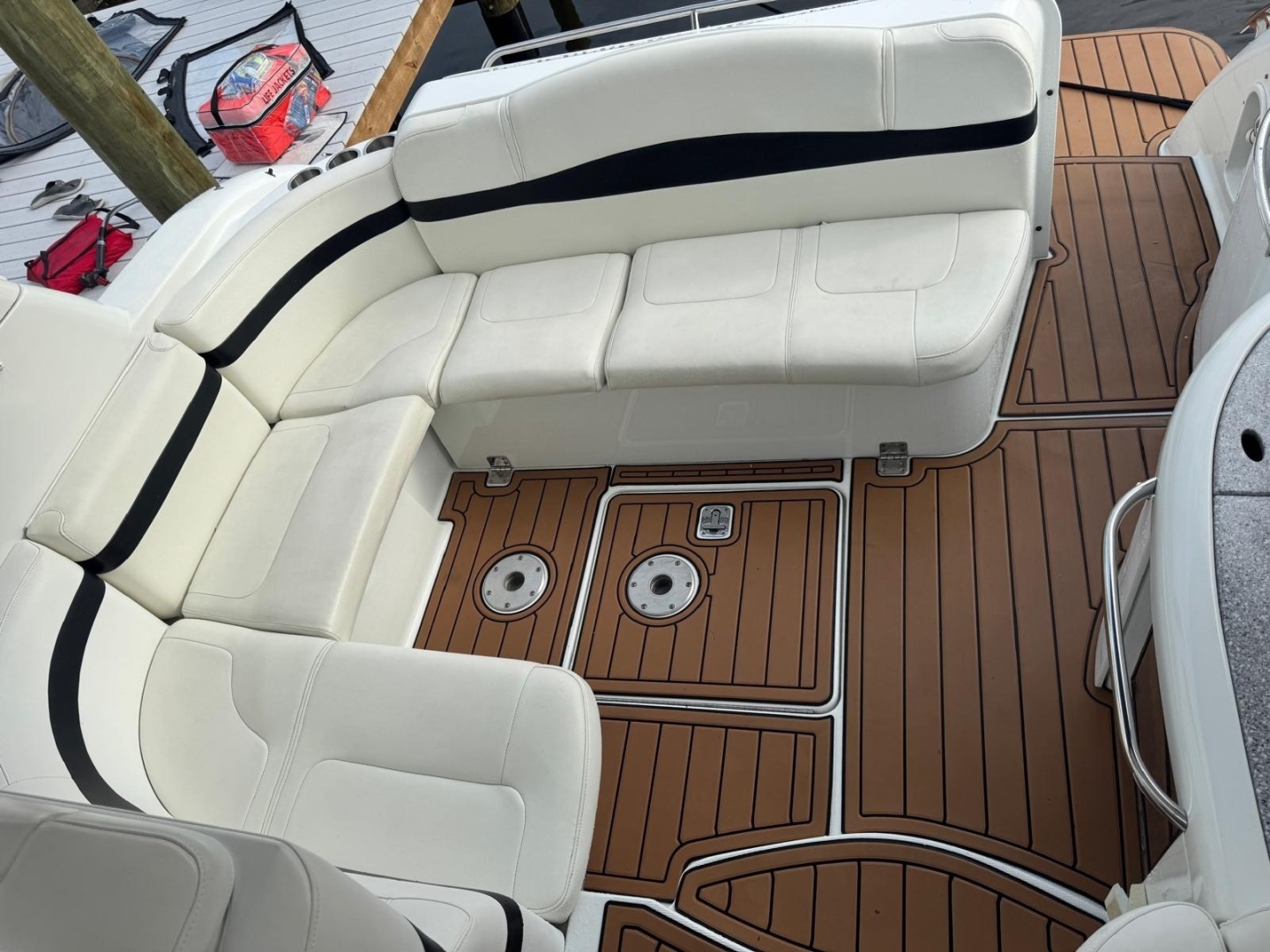 Formula 37 Performance Cruiser — Knot Loopy - Photo 21