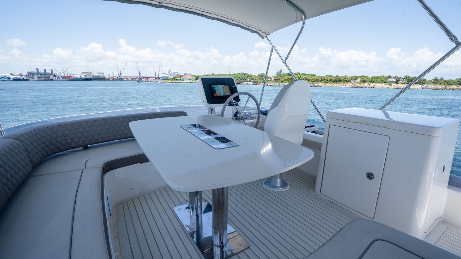 Azimut Magellano 50 Yacht For Sale