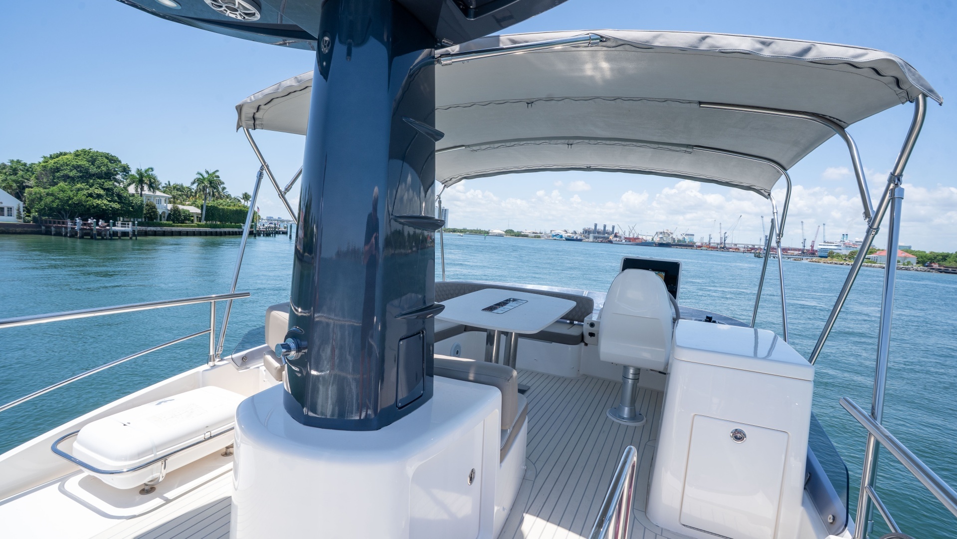Azimut Magellano 50 Yacht For Sale