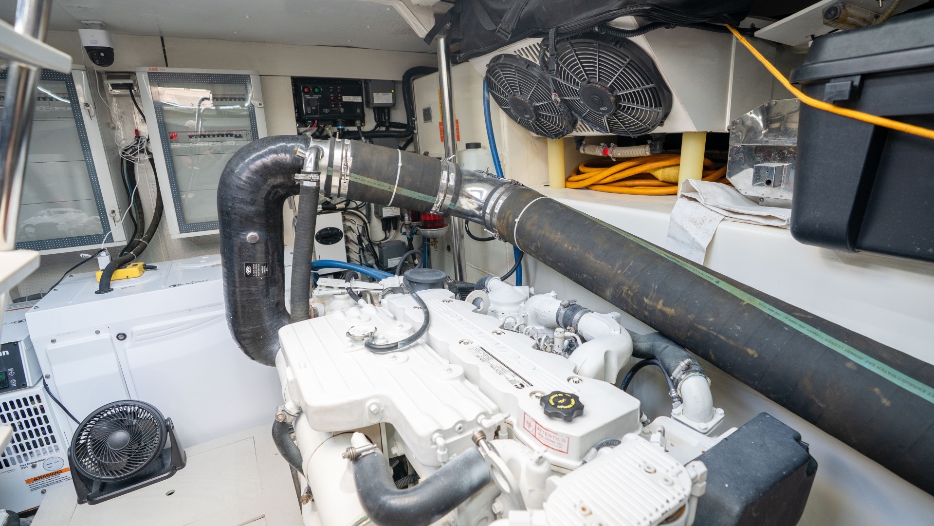 Azimut Magellano 50 Yacht For Sale