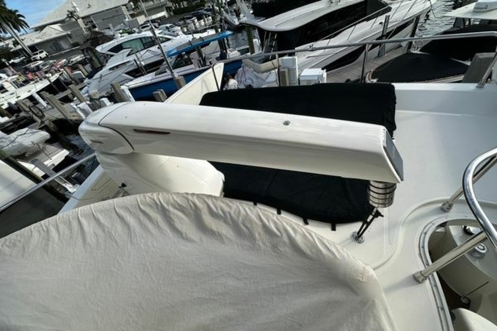 2004 Azimut 55E
