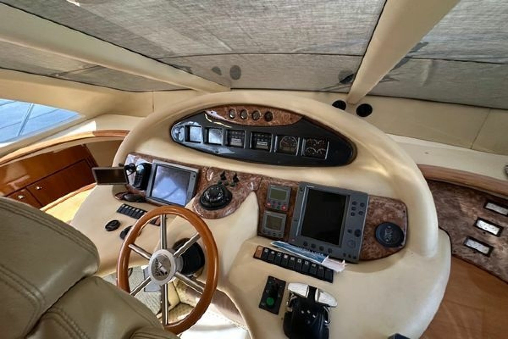 Azimut 55E - Photo 56