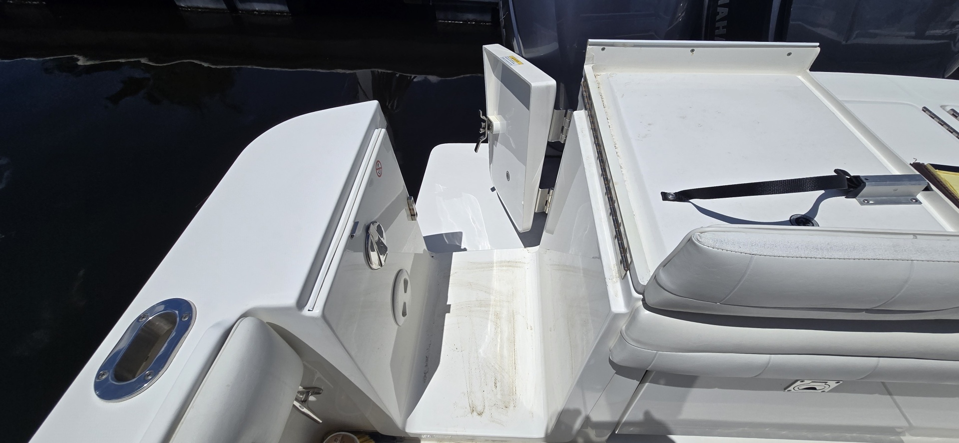 2018 Regulator 28 FS